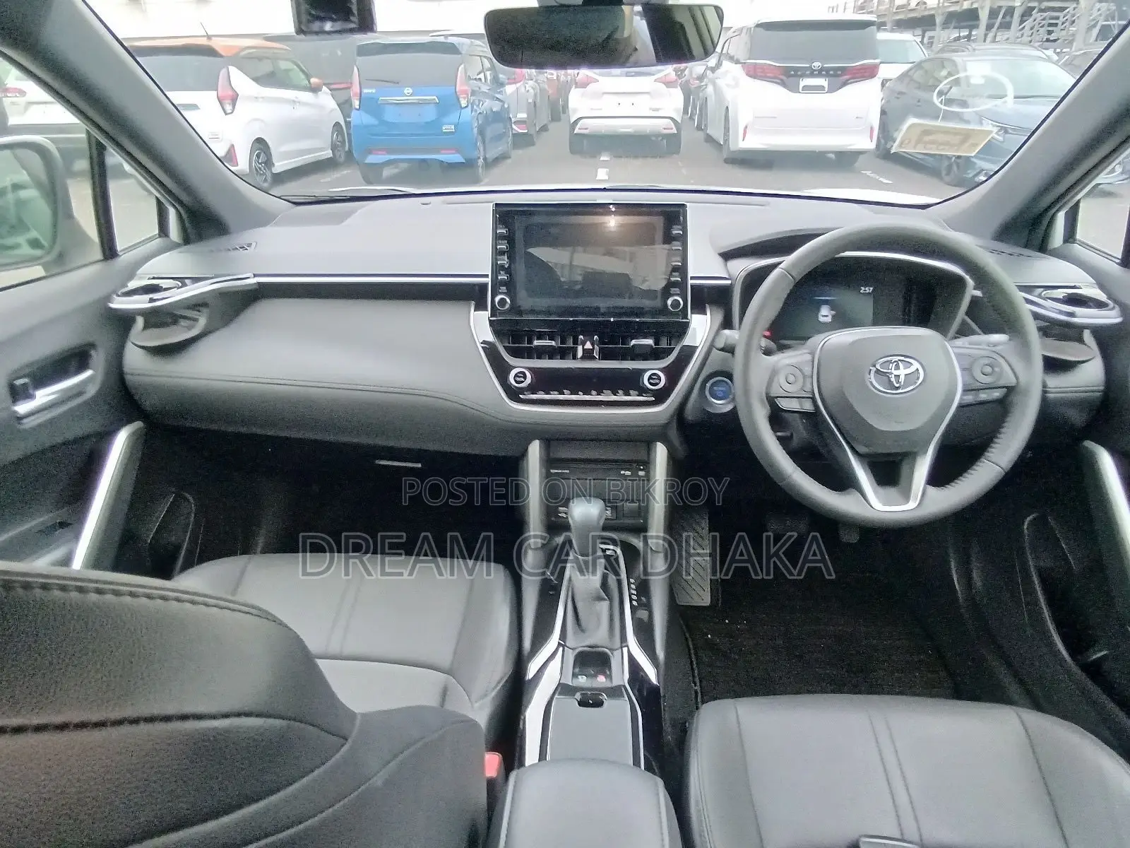 Toyota Corolla Cross Z LEATHER PKG PEARL 2022