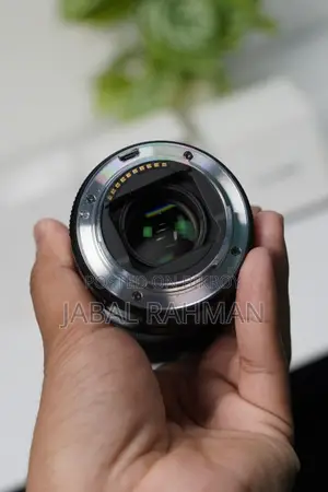 Viltrox 33mm 1.4 STM Lens (New)