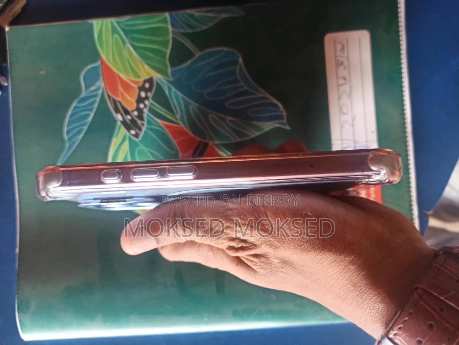 Apple iPhone 17 (Used)