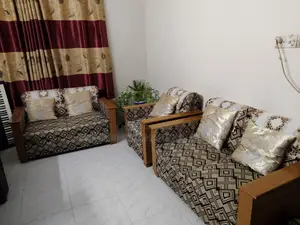 Used Bed, Sofa, Almirah, Table, etc. for Sale