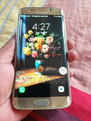 Samsung Galaxy S6 Edge . (Used)