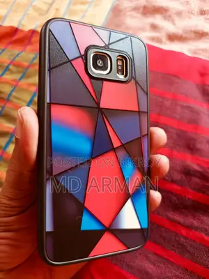 Samsung Galaxy S6 Edge . (Used)