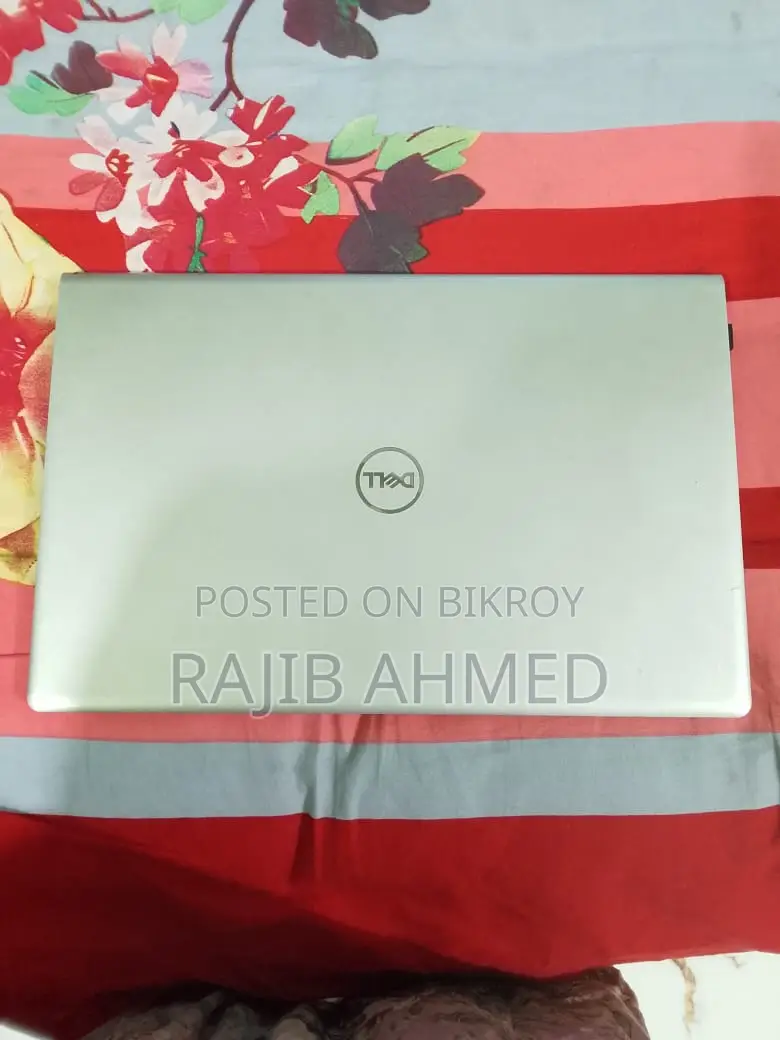 Dell Laptop RAM 8GB SSD 512GB