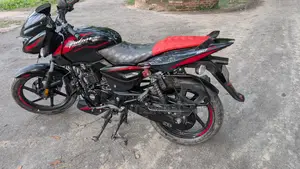 Bajaj Pulsar 150 . 2024