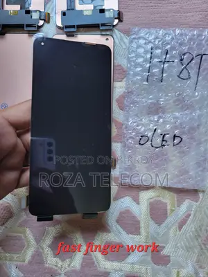 OnePlus 9r 8t OLED display