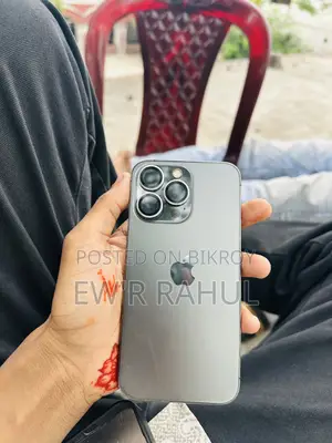 Apple iPhone 13 Pro . (Used)