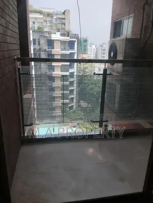 Excellent Semi-Furnished 4 Bed Flat for Rent in Baridhara Diplomatic Zone