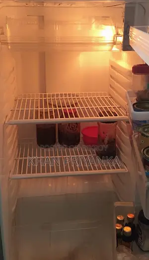 Fridge Rated total gross volume: 274 L