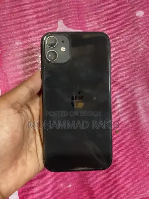 Apple iPhone 11 (Used)