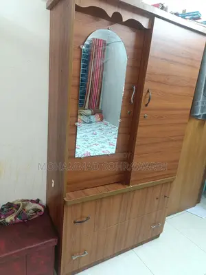 Almari/Wardrobe (Used, made of board)