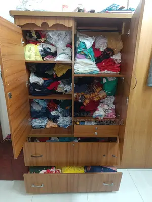 Almari/Wardrobe (Used, made of board)