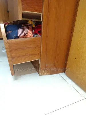 Almari/Wardrobe (Used, made of board)