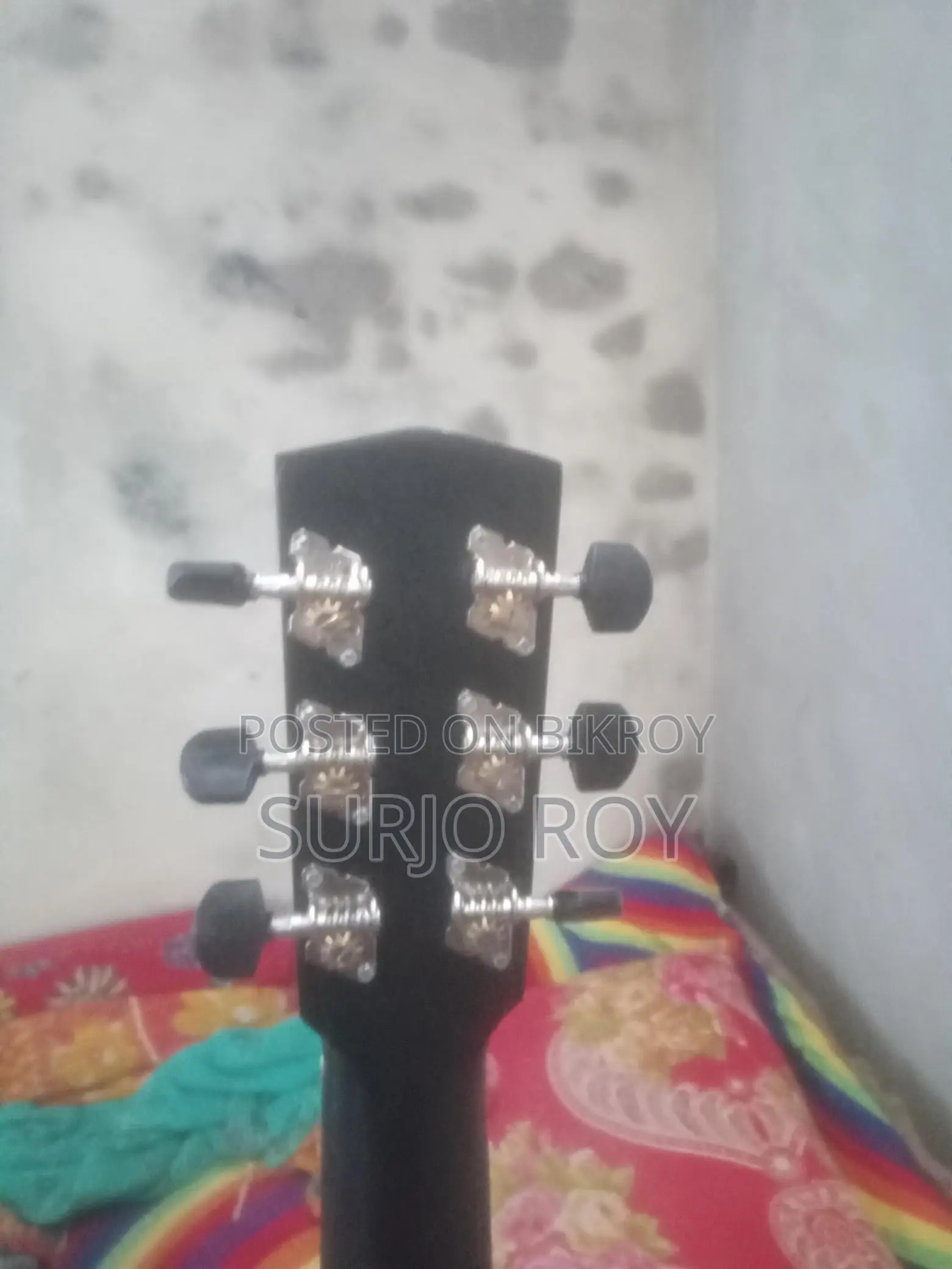 Guitar for sale