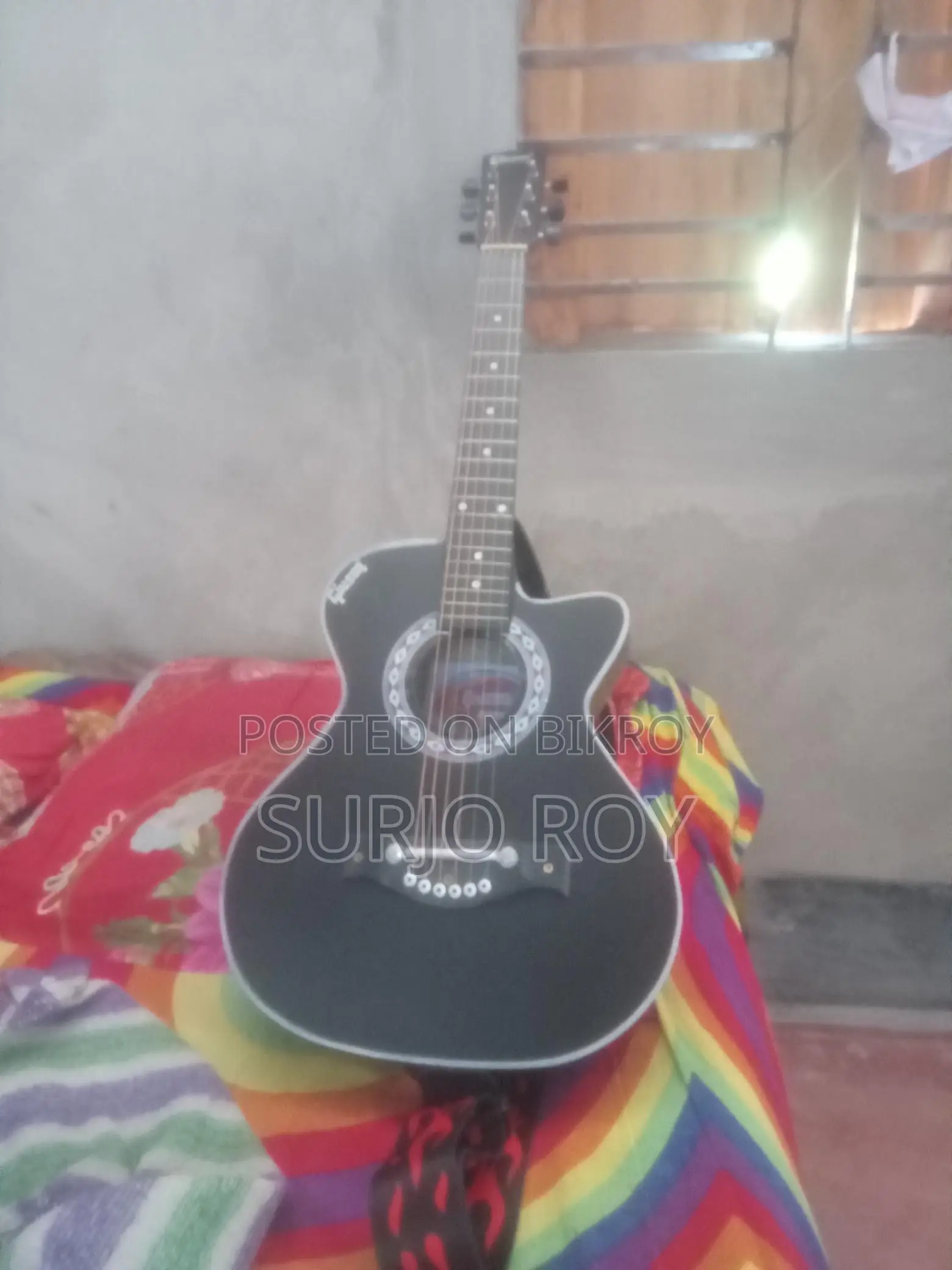 Guitar for sale