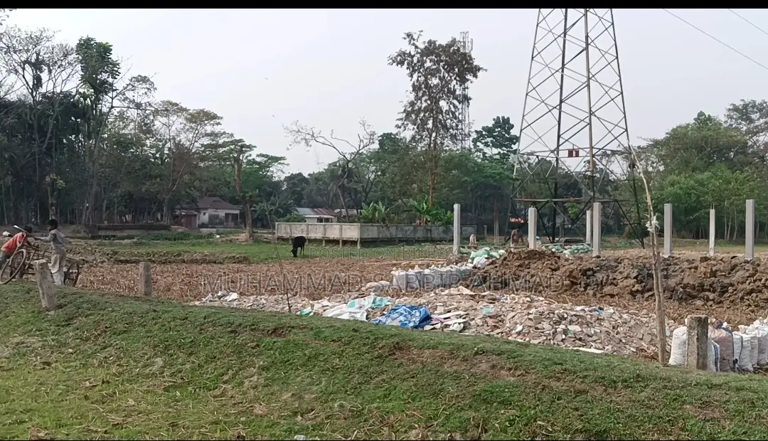 Land for Sale in South Surma, Inatabad
