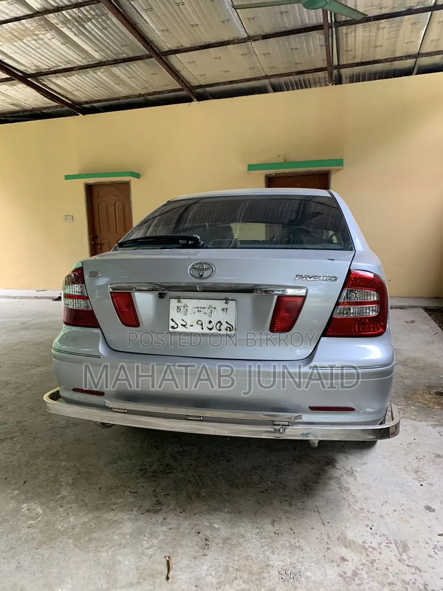 Toyota Premio F 2006