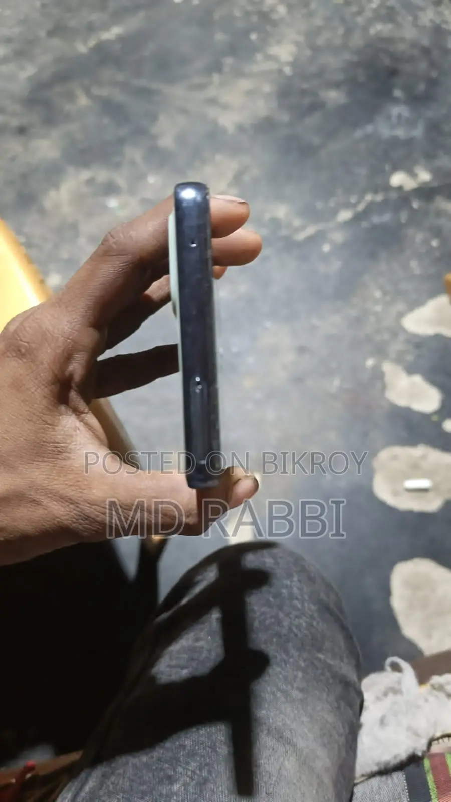 Samsung Galaxy A73 8/128 (Used)