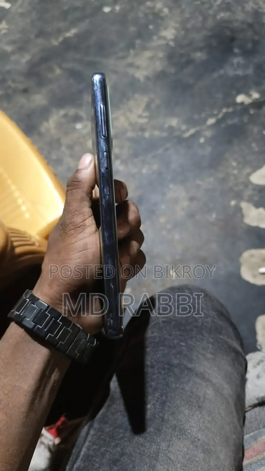 Samsung Galaxy A73 8/128 (Used)
