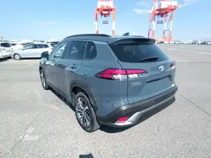 Toyota Corolla Cross Z Massive Grey 2025