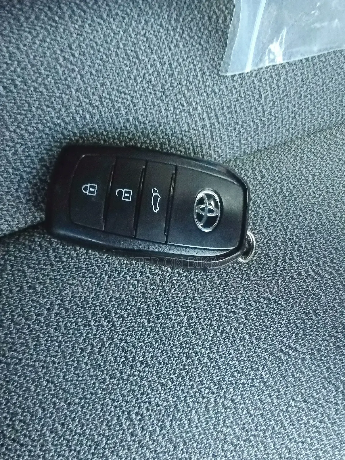 Toyota Corolla Cross Z Massive Grey 2025