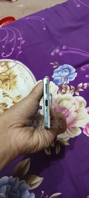 Tecno Spark 20 Pro+ 8 /256 (Used)