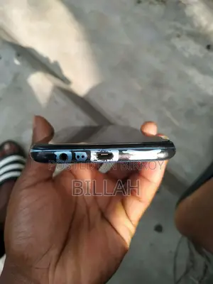 Realme C21Y 4/64 (Used)