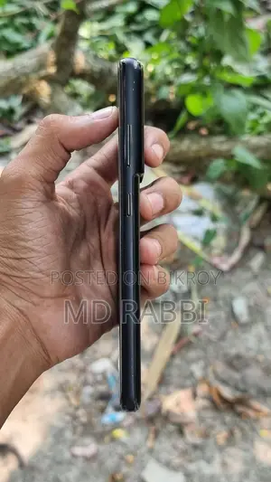 Samsung Galaxy S21 Ultra ফুল ফ্রেশ (ব্যবহৃত)