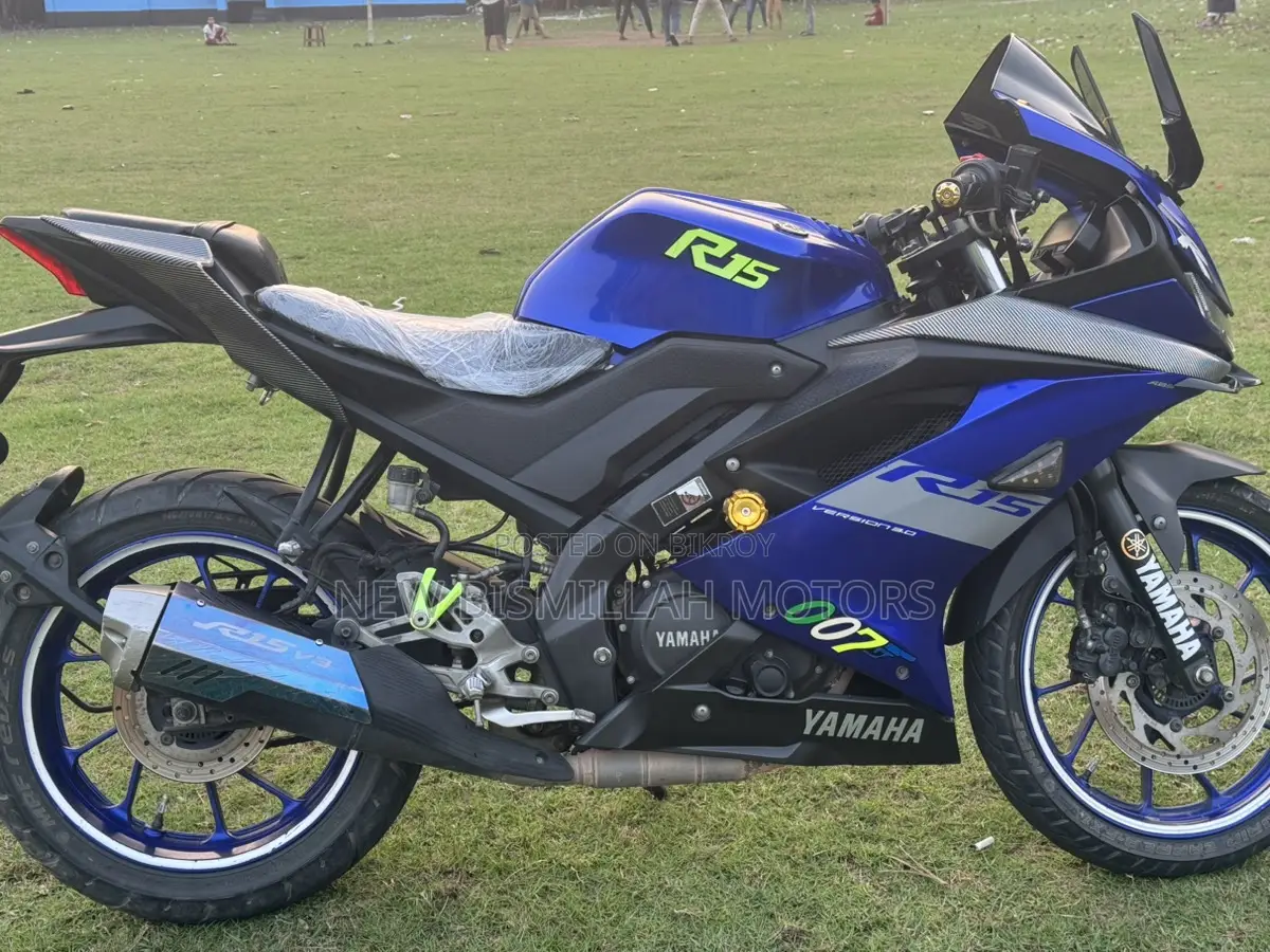 Yamaha R15 v3 2021