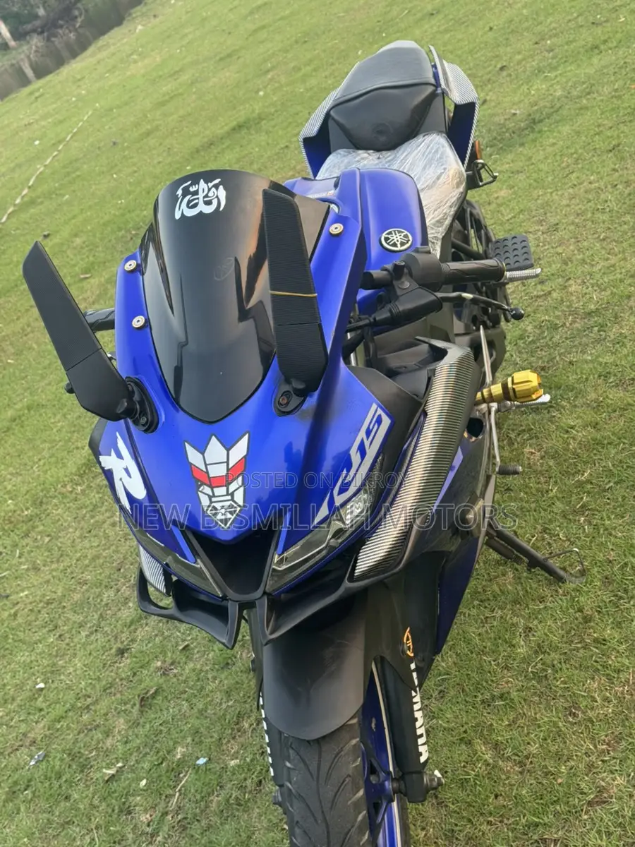 Yamaha R15 v3 2021