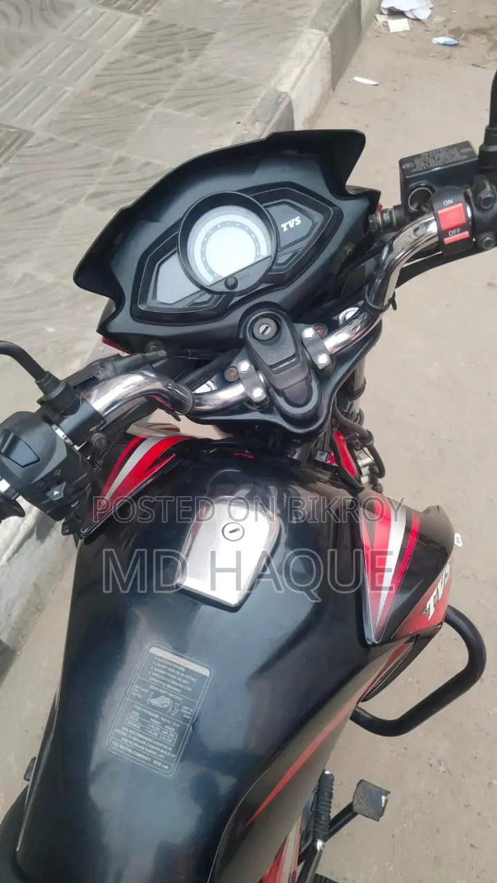 TVS Stryker 2018