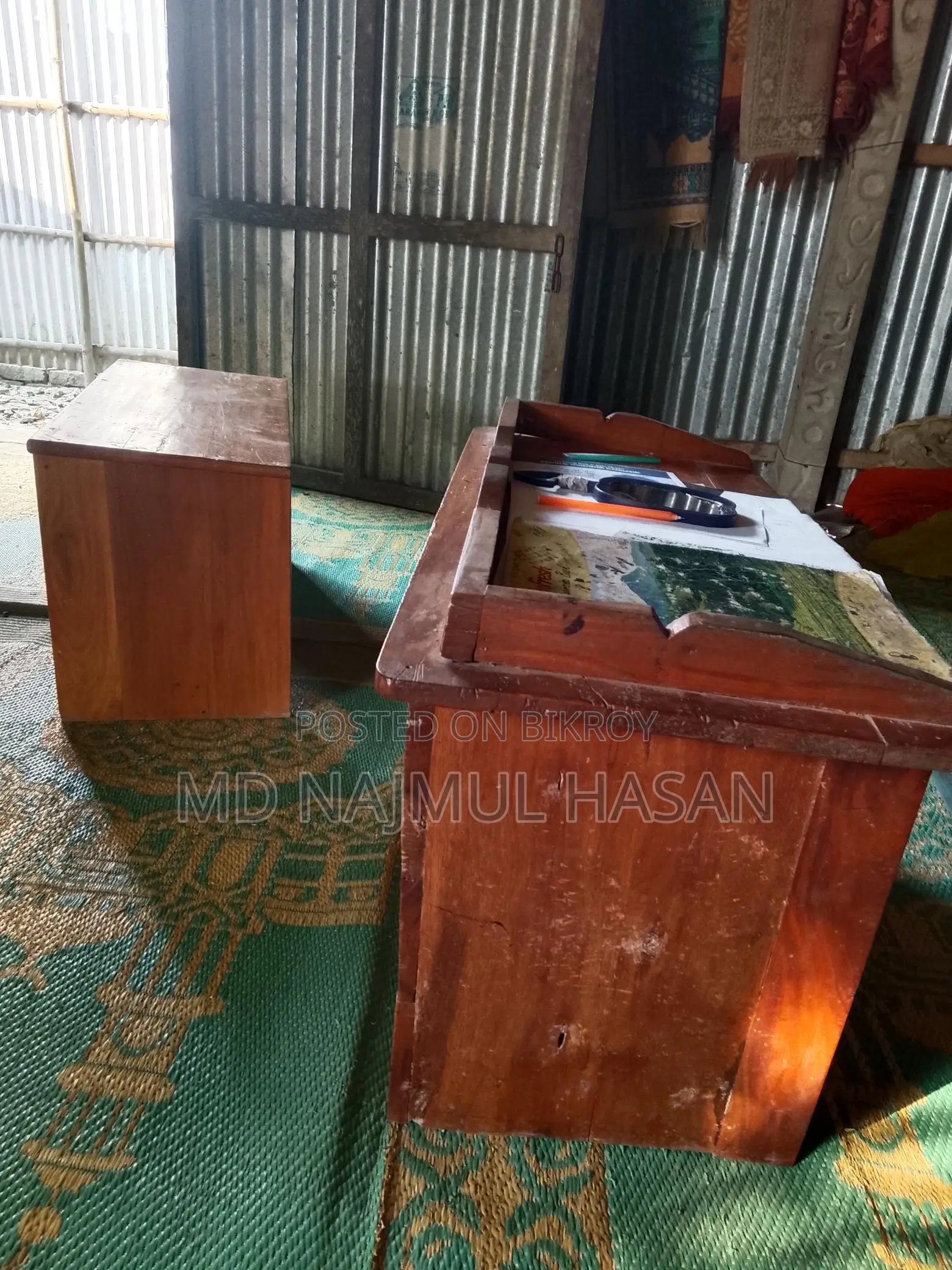 দুইটি ড্যাক্স বিক্রি করা হবে