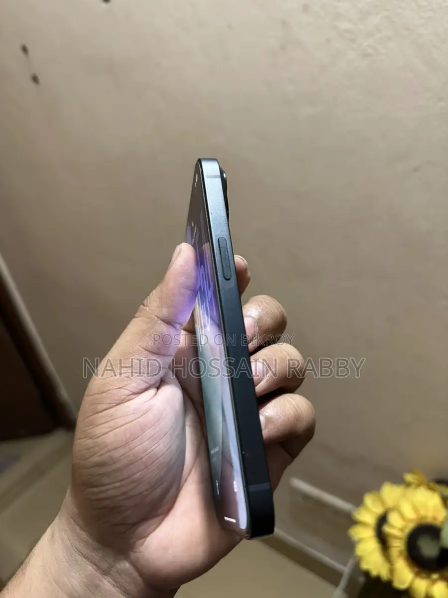 Apple iPhone 14 128 GB (Singapore) (Used)