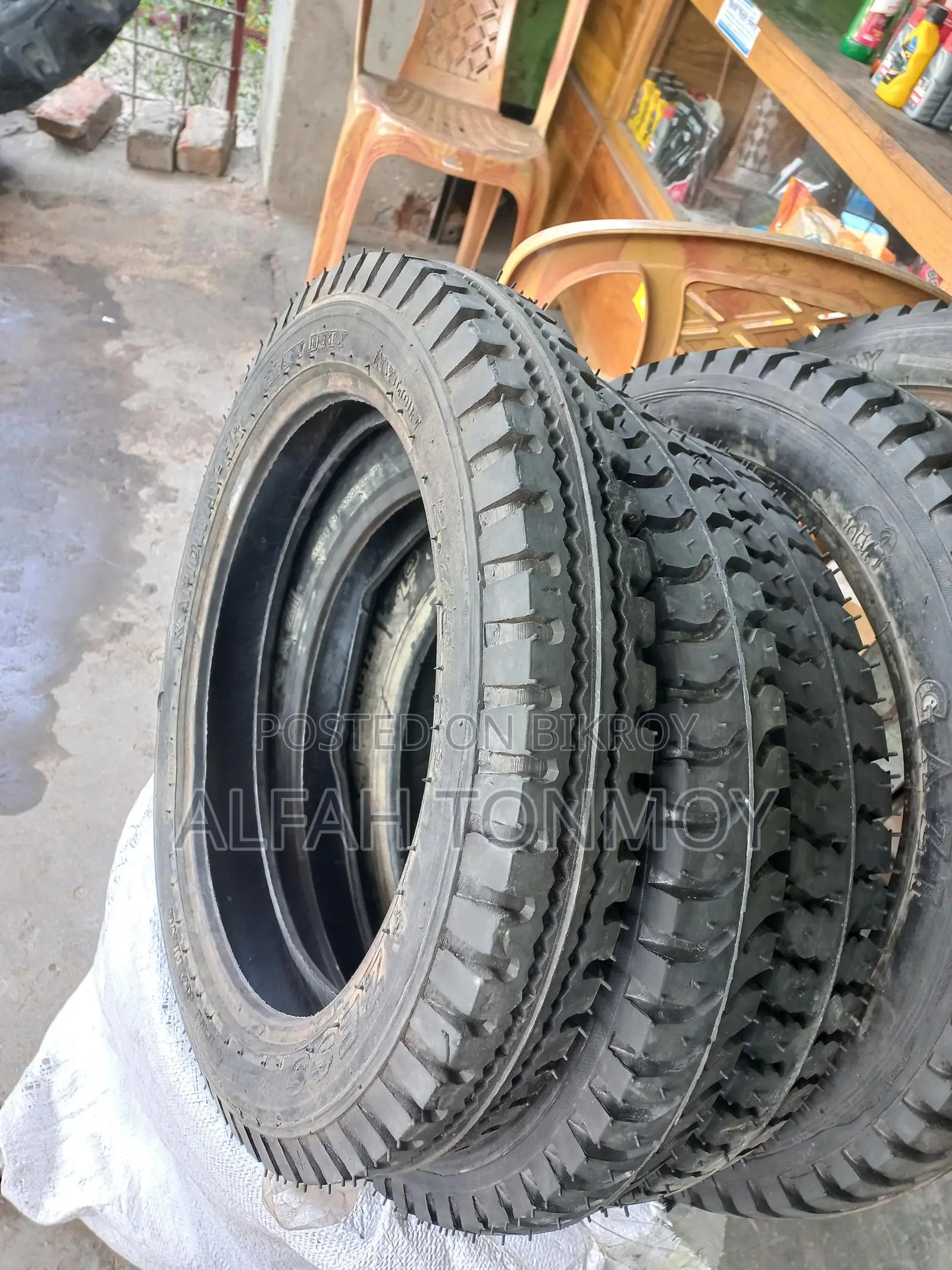 Auto Rickshaw Rubbering Tires (Mishuk)