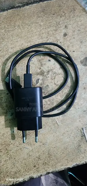 Samsung Galaxy S22 Ultra (Used)