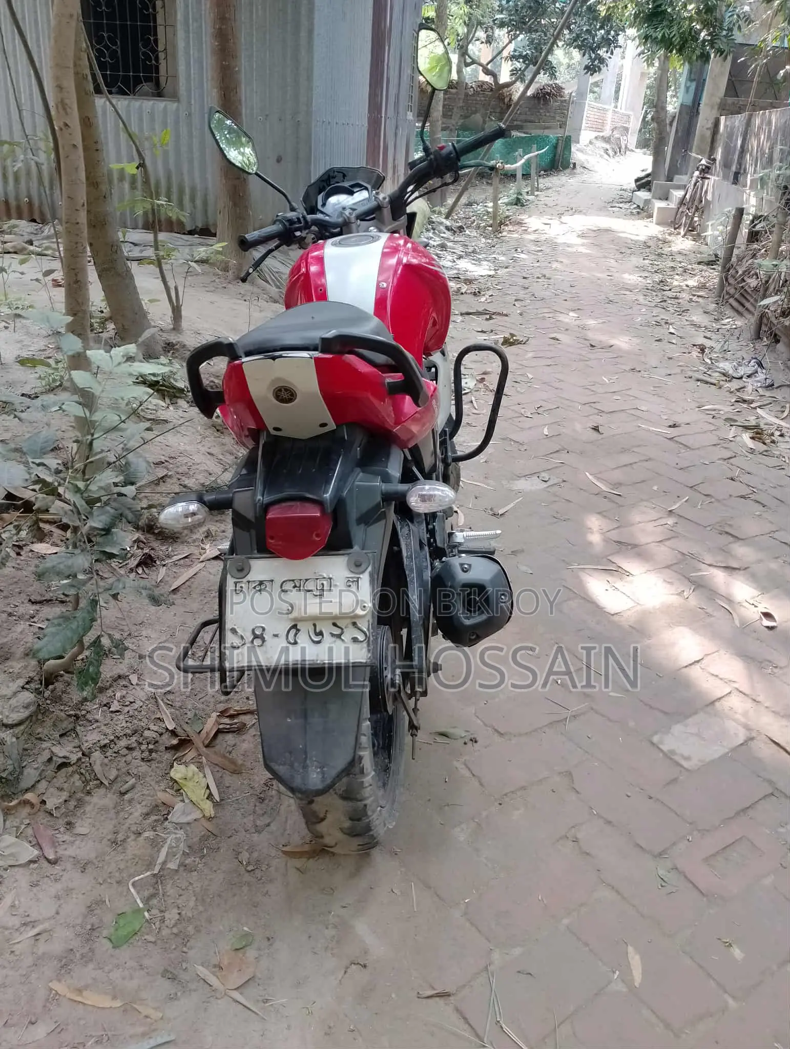 Yamaha FZ 2013