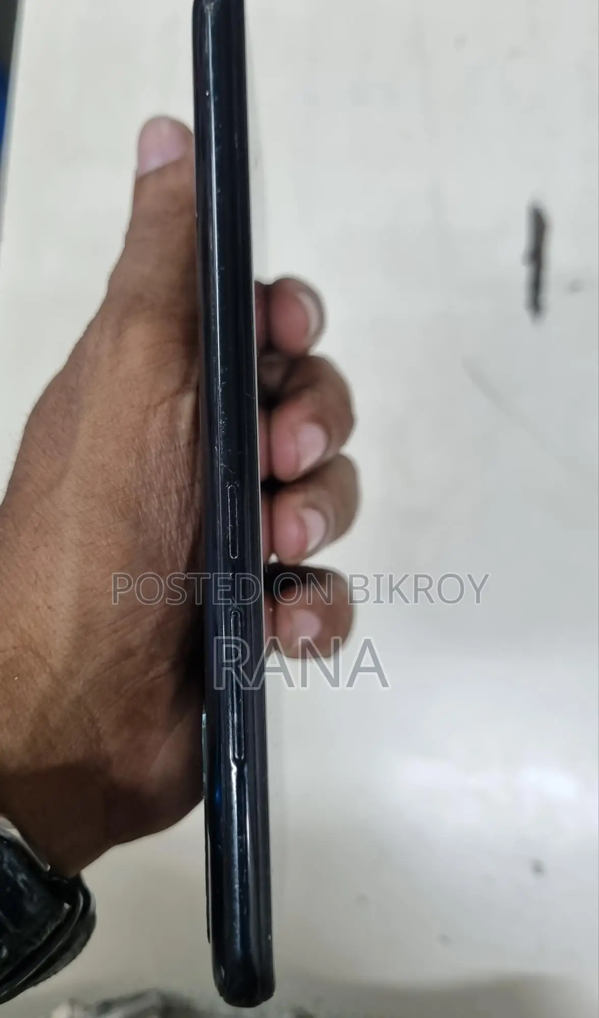 ভিভো ওয়াই৩০ ৪/১২৮ (ব্যবহৃত)