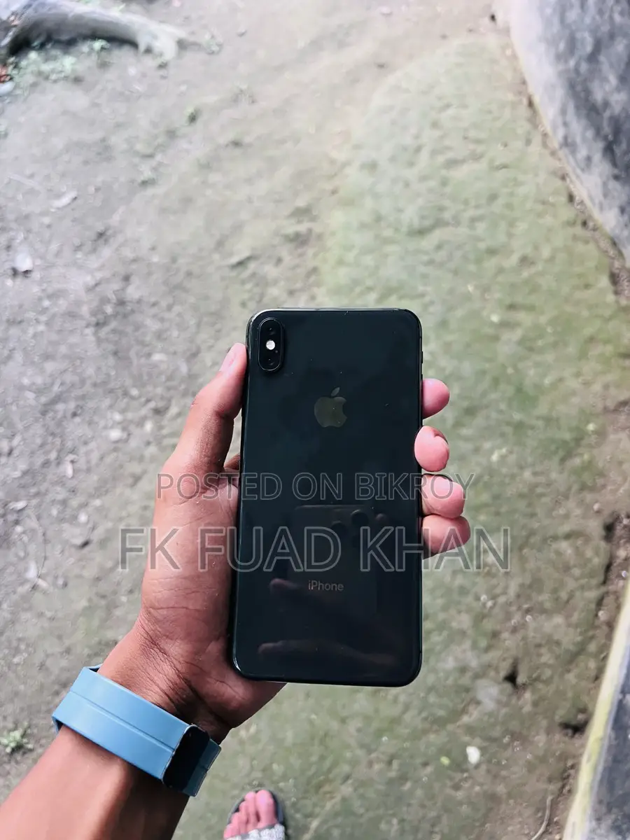Apple iPhone XS Max (Used)