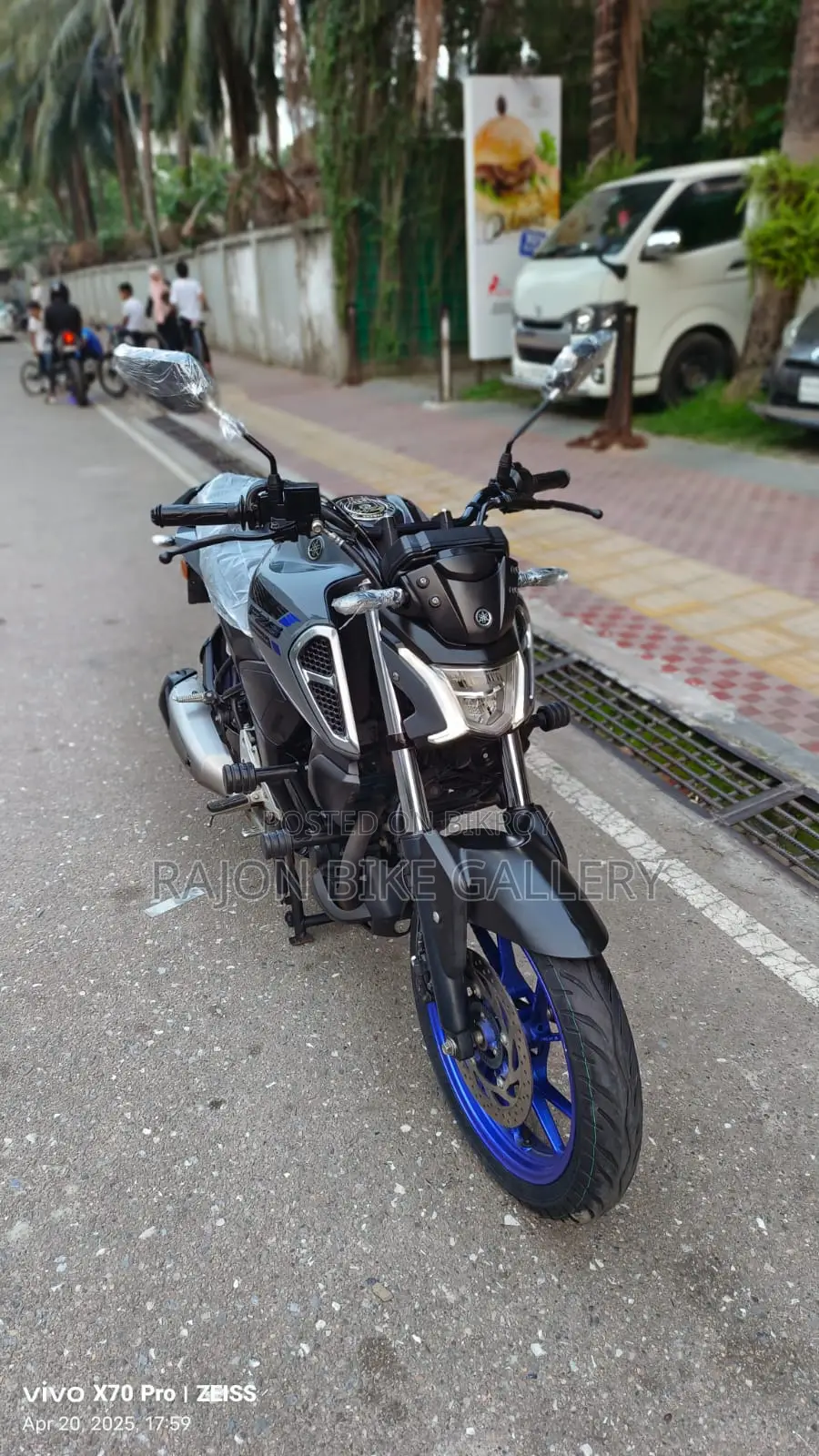 Yamaha Fzs V4 . 2024