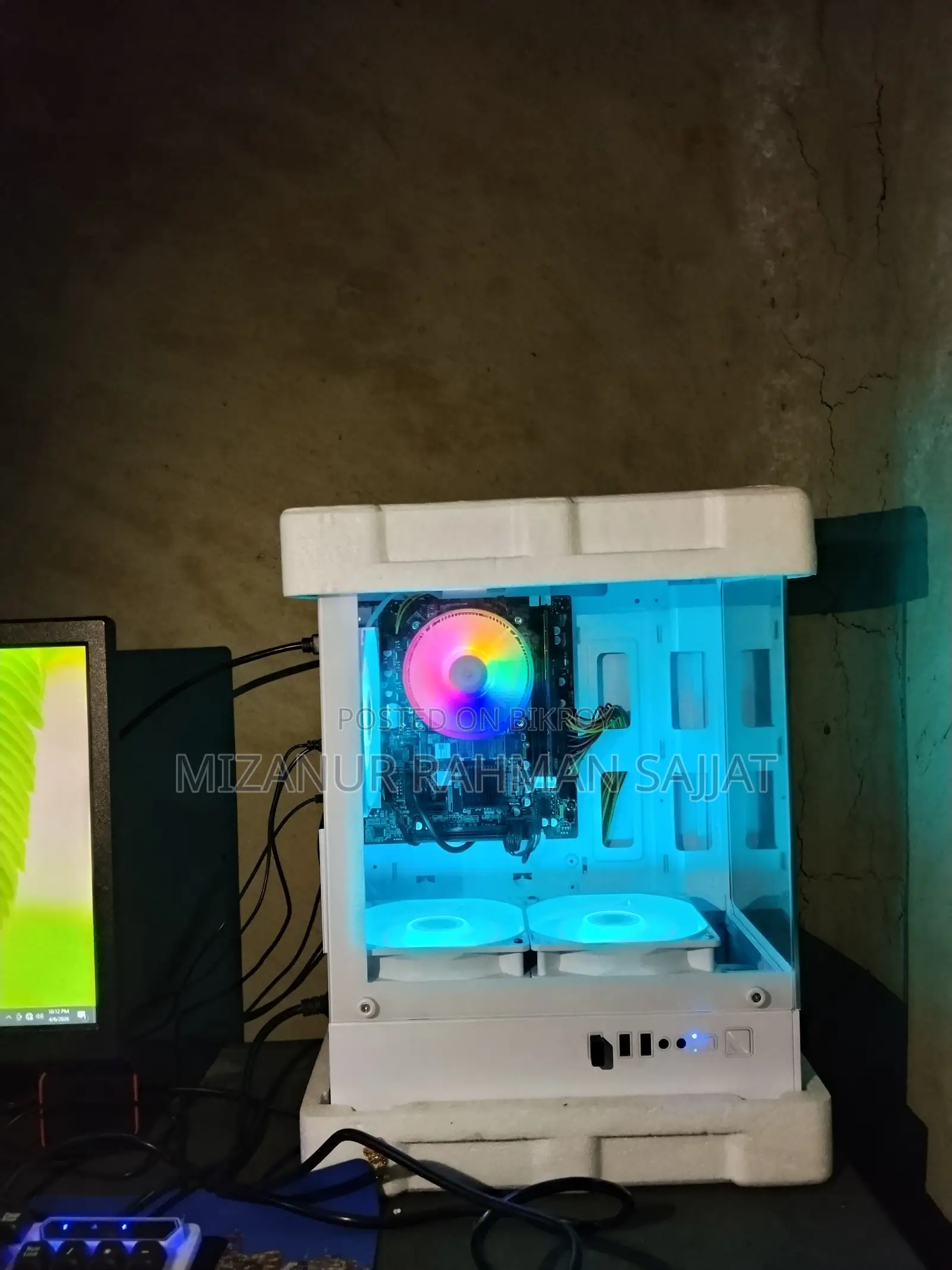 Urgent Sale: Excellent Full Setup Computer Used for 2 Months!