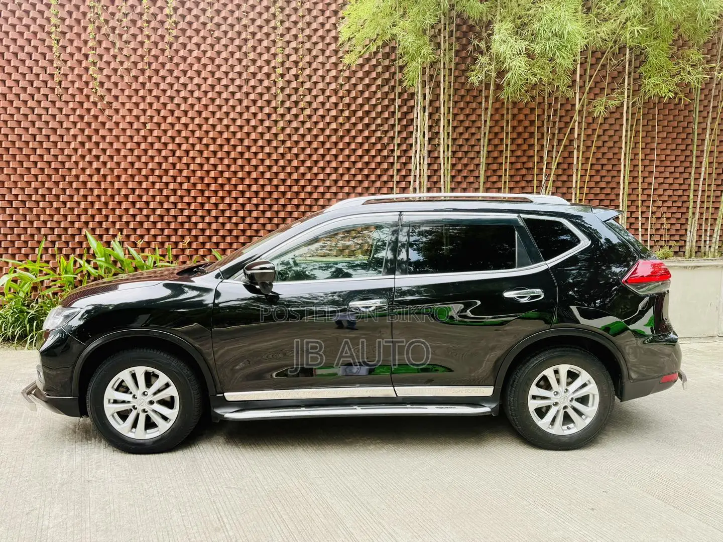 Nissan X-Trail 2014