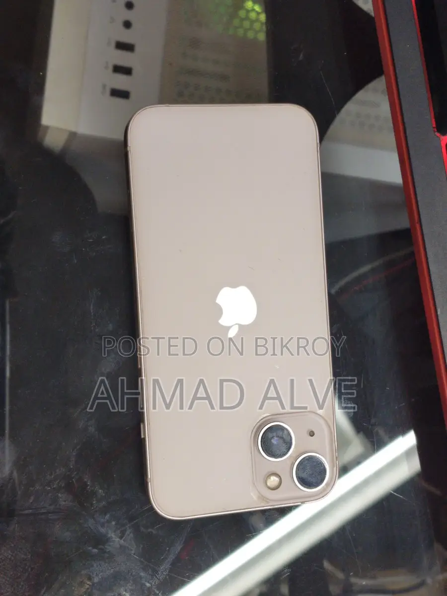 Apple iPhone 13 (Used)