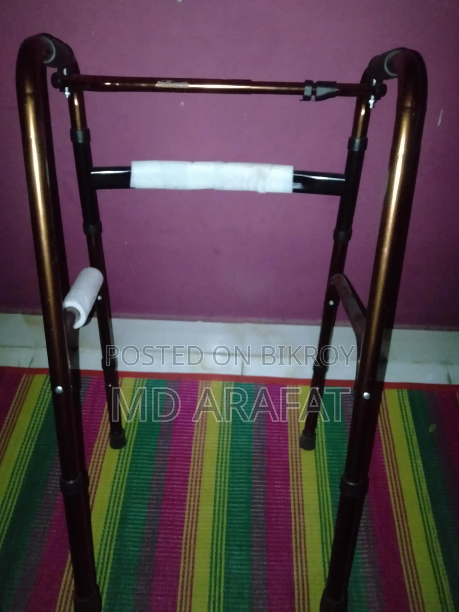 Light Weight Height Adjustable Foldable Walker For Old Age People