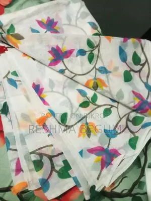 শাড়ি বিক্রির জন্য