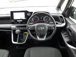 Toyota Noah SG PKG NON HYBRID 2023