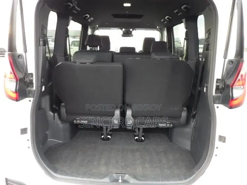 Toyota Noah SG PKG NON HYBRID 2023