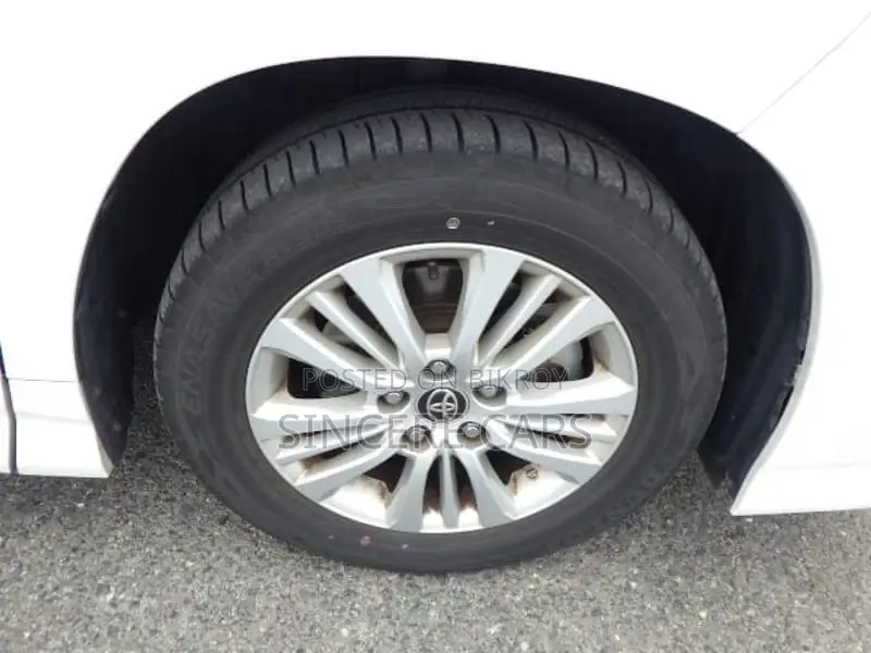 Toyota Noah SG PKG NON HYBRID 2023