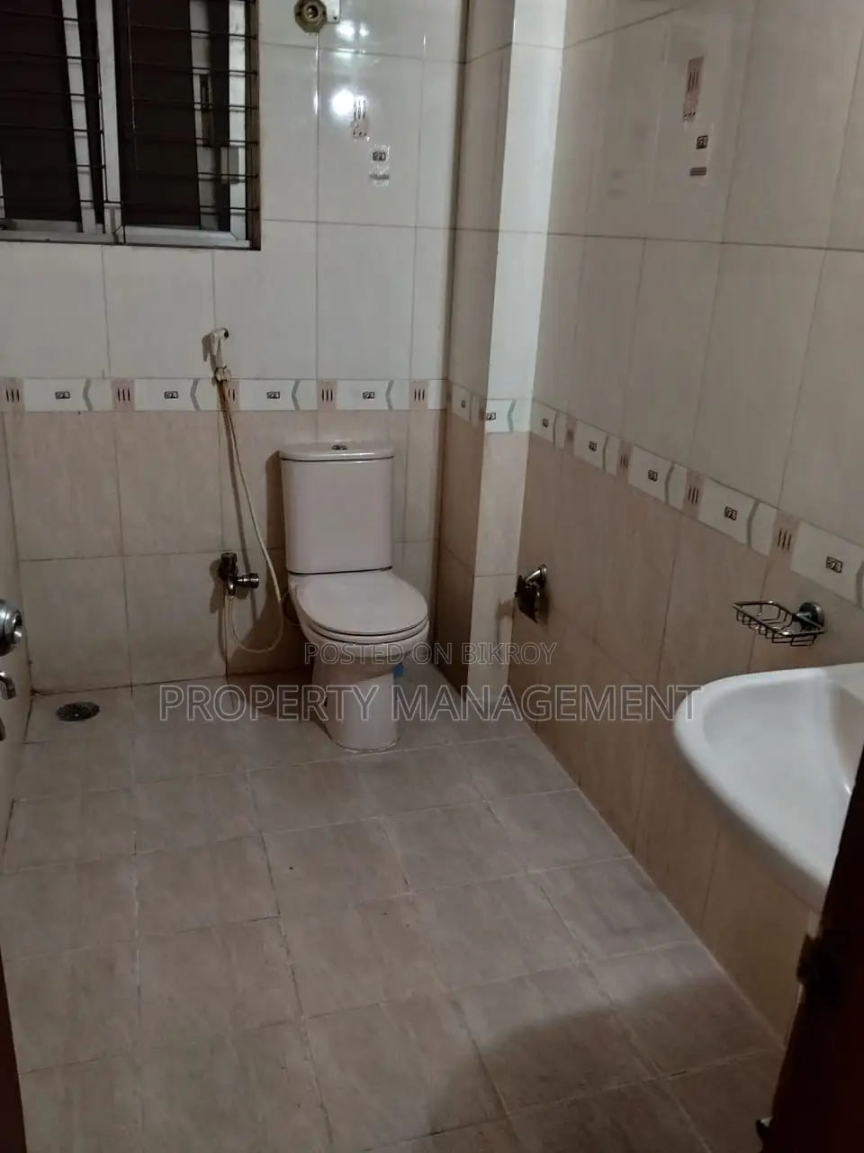 2850 sft fully furnished Apartments Rent in Gulshan