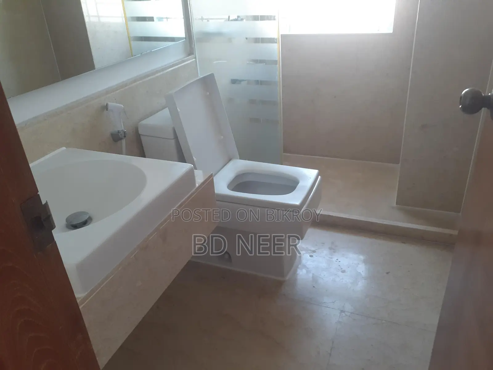 Duplex Semi Furnished 4 Bedroom Apt. Rent at Gulshan-2 North