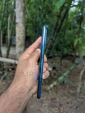 Vivo Y73 ৮/১২৮ (Used)