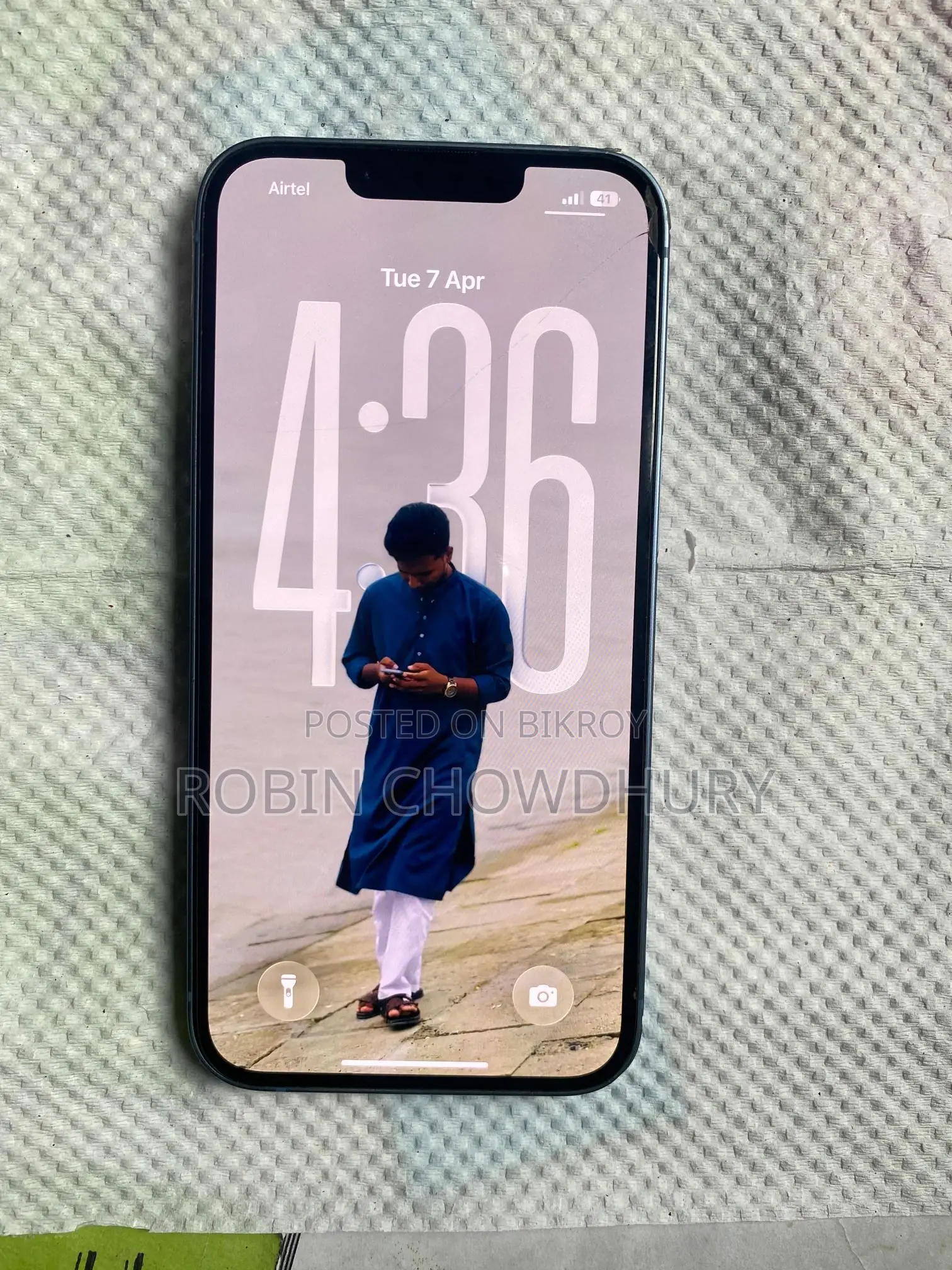 Apple iPhone 14 (Used)